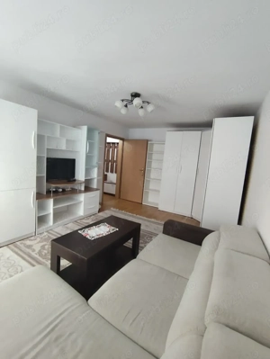 De vânzare apartament 2 camere decomandat