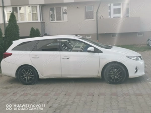toyota auris 2015,1.8 hibrid  - imagine 2