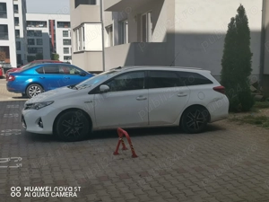 toyota auris 2015,1.8 hibrid  - imagine 3