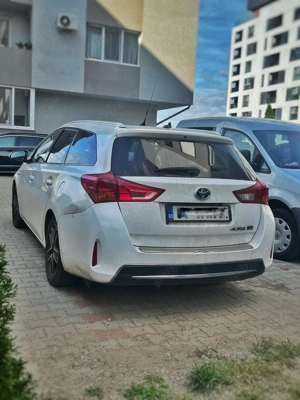 toyota auris 2015,1.8 hibrid  - imagine 4