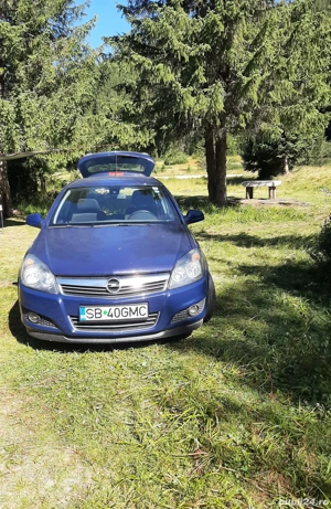 Vand autoturism Opel Astra H 2010