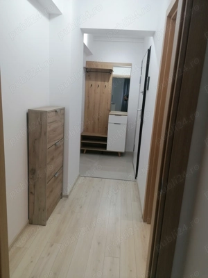 Apartament 2 camere decomandat zona Coresi - imagine 3