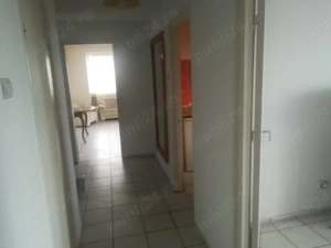 Proprietar vand apartament 2 camere decomandate, Ploiesti bloc Mercur etaj 6, - imagine 6