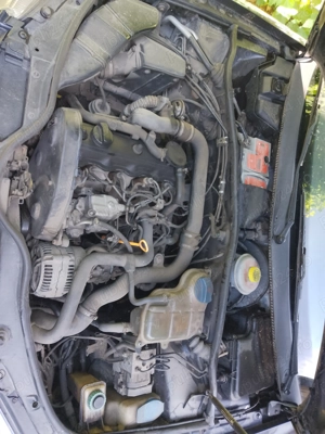 Vând VW Passat Berlină B5, 1.9 TDI  - imagine 12