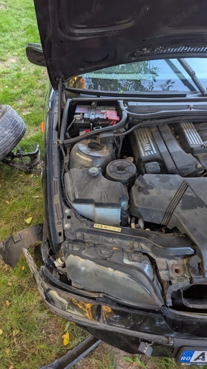 Vând BMW e46 ,1.8 benzină  an 2003, avariată  - imagine 7