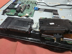 set 2 difuzoare bn96-25563a 6ohm 10w de pe tv Samsung ue32f5000