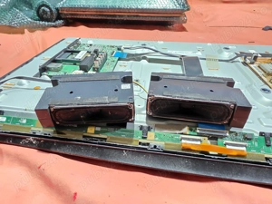 set 2 difuzoare bn96-30337 6 ohm 10w de pe tv Samsung ue32h4000