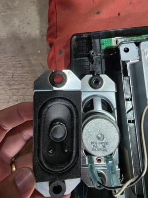 set 2 difuzoare bn96-047690 16ohm 5w de pe tv Samsung le26b355f1w