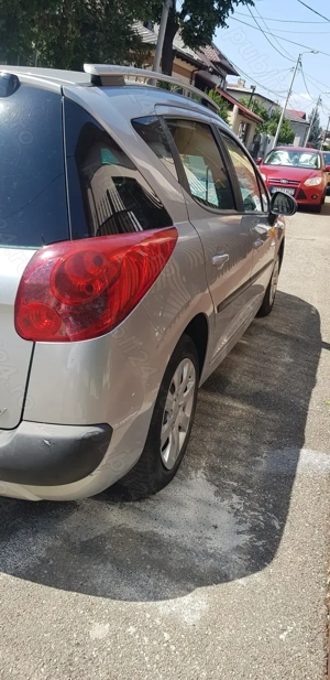 Vând Peugeot 207 an 2011 - imagine 3