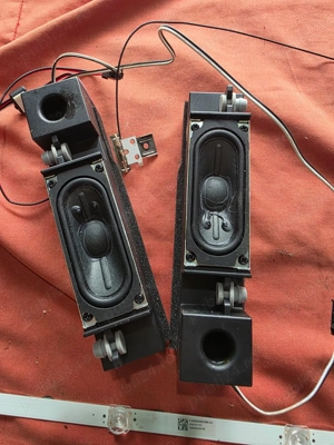 set 2 difuzoare de pe tv Philips 50pus7805