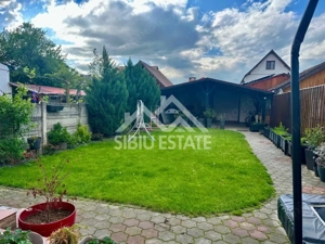 Casa tip duplex 5 camere 350 mp teren terasa cu zona gratar si pivnita