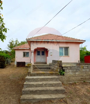 Casă / Vilă cu 3 camere de vânzare