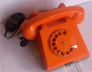 Telefon EM72 anii 70-80, made în România