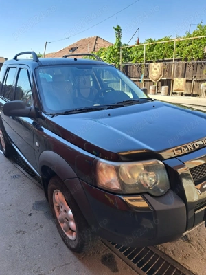 Land Rover Frelander  - imagine 6