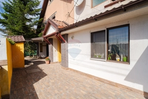 Casă de vânzare 184 m.p pe Șos. Voinești Nr12- Iași - imagine 2