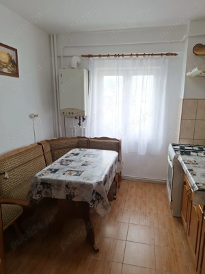 Apartament cu 3 camere Iasi zona Mircea cel Batran - imagine 6