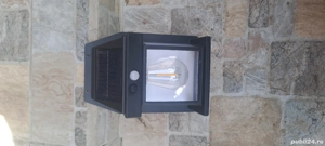 Lampă solară leduri de perete cu senzor de mișcare 