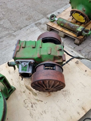 Cutie de viteze combina John Deere 2254,2256 si alte modele - imagine 4