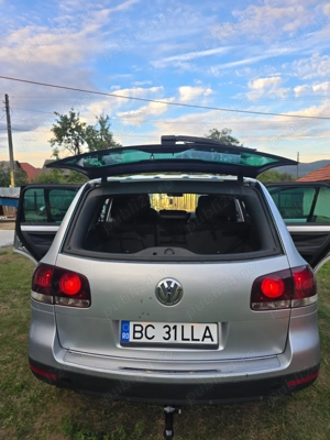Vând Volkswagen Touareg 4x4 Automat - imagine 4