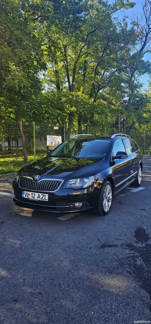 Skoda Superb  - imagine 2