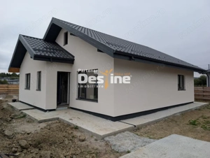 Casa plan parter 3 camere 90 mp + 500 mp teren, finisaje de calitate