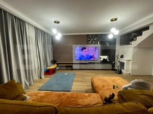 Casa deosebita, 170 mp utili, zona sud-estica, cu pompa de caldura si panouri  - imagine 11