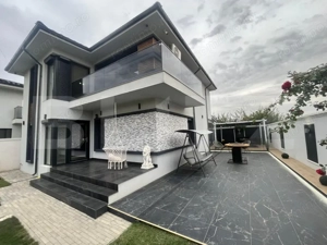 Casa deosebita, 170 mp utili, zona sud-estica, cu pompa de caldura si panouri 