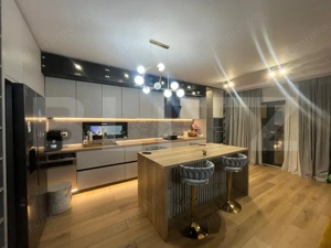 Casa deosebita, 170 mp utili, zona sud-estica, cu pompa de caldura si panouri  - imagine 12