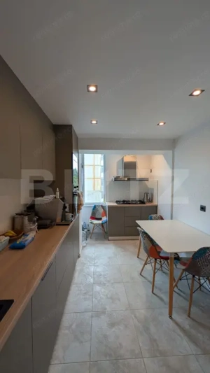 Apartament 3 camere, 72 mp, zona Micro 4 - imagine 7 Apartament 3 camere, 72 mp, zona Micro 4 - imagine 7