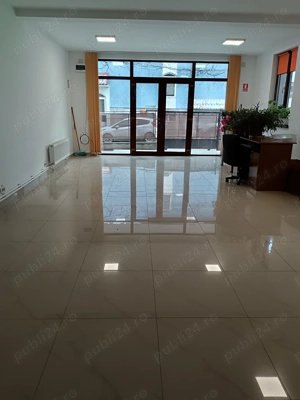 spatiu de inchiriat 55mp. central - imagine 2