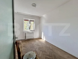 Apartament cu 3 camere, 63 mp, zona Vest - imagine 9