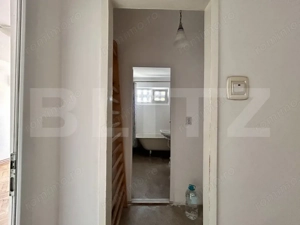Apartament cu 3 camere, 63 mp, zona Vest - imagine 15