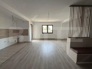 Apartament decomandat, 3 camere, 92 mp, zona Trattoria