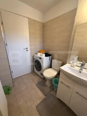 Apartament de vanzare, cu 2 camere, 60 mp, zona Sala Sporturilor, etaj 1/4 - imagine 10