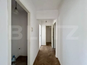 Apartament cu 3 camere, 63 mp, zona Vest - imagine 14