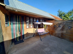 Casa la strada in Lipovu, renovata recent, 850 mp curte - imagine 6