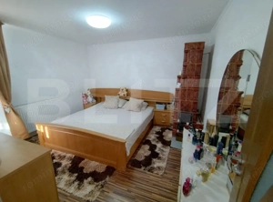 Casa la strada in Lipovu, renovata recent, 850 mp curte - imagine 16