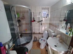 Casa la strada in Lipovu, renovata recent, 850 mp curte - imagine 13