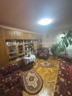 Casa de vanzare 5 camere + dependente - imagine 4