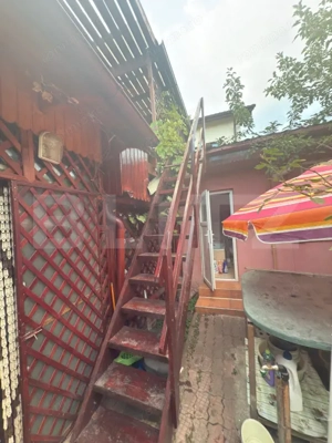 Casa de vanzare 5 camere + dependente - imagine 17