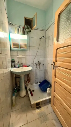 Garsoniera p\3 de renovat, zona Brazda lui Novac, Pedagogic - imagine 3