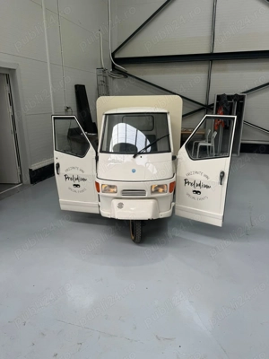 Afacere la cheie. Bar mobil, prosecco van