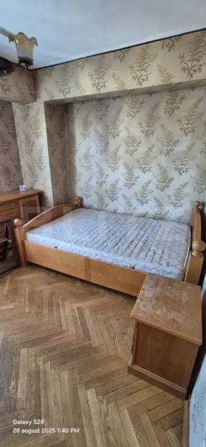 Apartament de inchiriat, cu 3 camere, zona Bd.Independentei