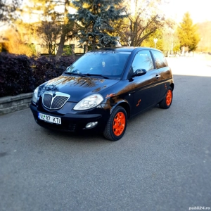 Lancia Ypsilon. an 2006 - imagine 3
