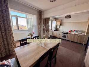 Apartament 3 camere, 2 bai, In Ploiesti, zona Republicii