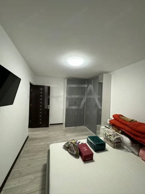 Apartament 3 Camere , Semi Decomandat , Etaj 1 ,Zona Alexandru Obregia - imagine 4