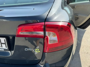 Volvo S60 DRIVe Start-Stop Kinetic - imagine 7