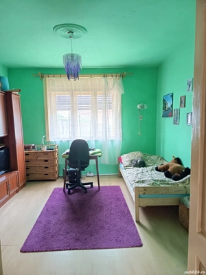 Casă de vânzare în centrul localității  Tamaseu (județul Bihor), aproape de Oradea! - imagine 5