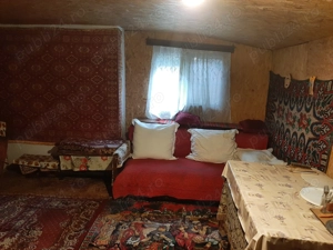 Vând casă și teren în Bacău - imagine 6