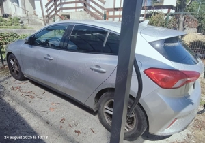 Ford Focus model 2018 1.0 EcoBoost pus in circulatie martie 2020 (unic propietar, 68.000Km).  m - imagine 3